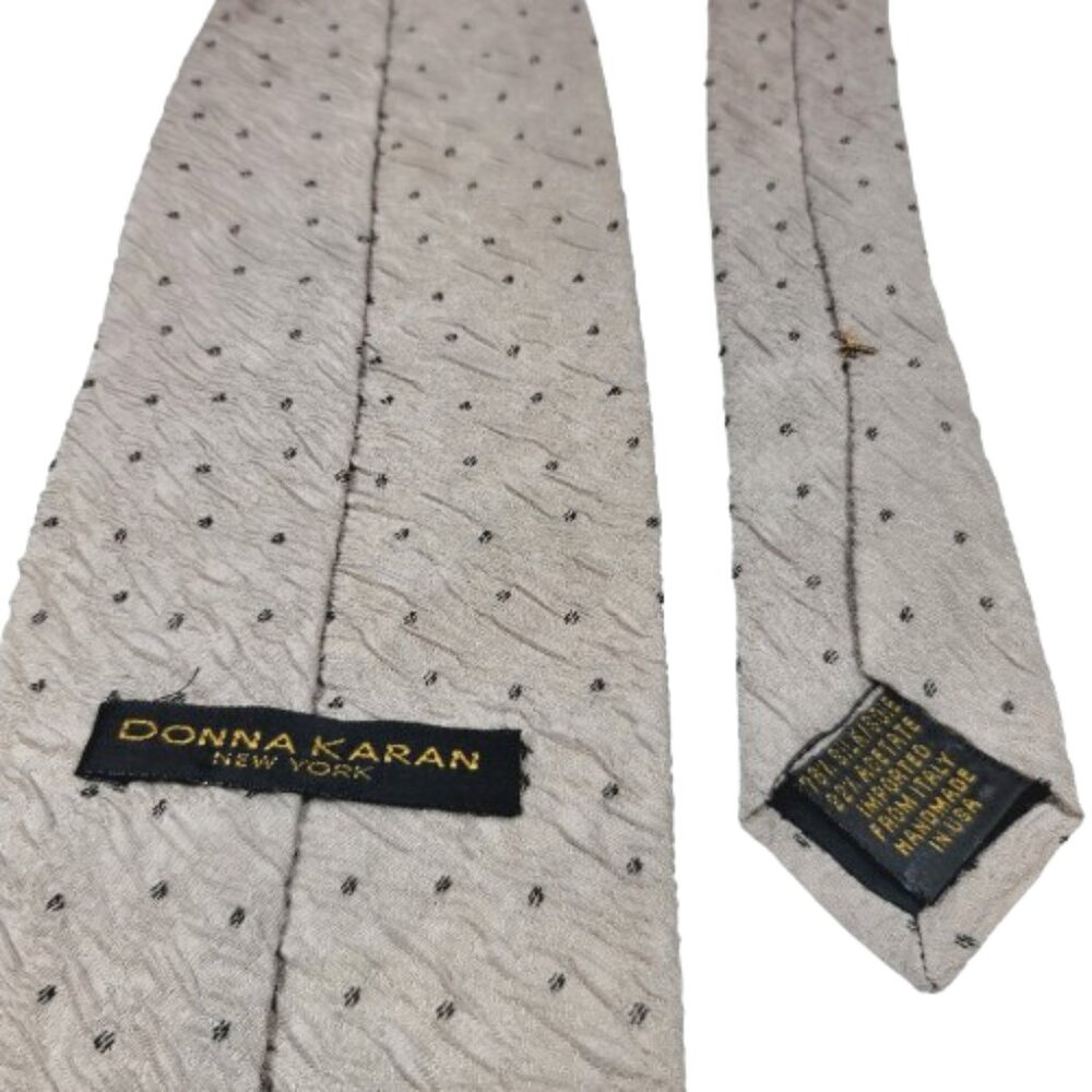 Donna Karen Handmade Beautiful Men's Tie - Picture 3 of 4